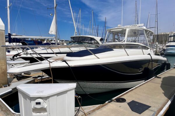 27F7E8FC-0757-456E-B926-66B20AEBA8F8