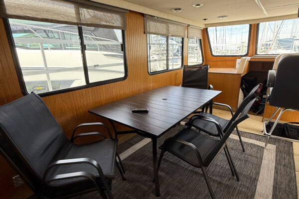 Interior2